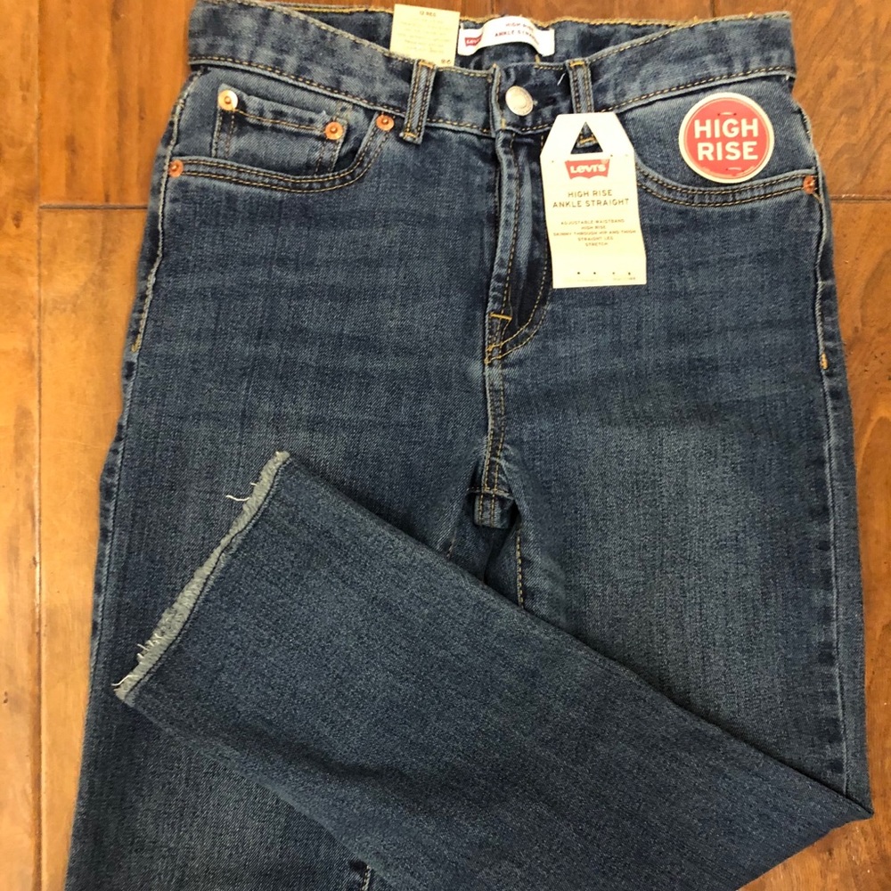 NWT Levi’s jeans